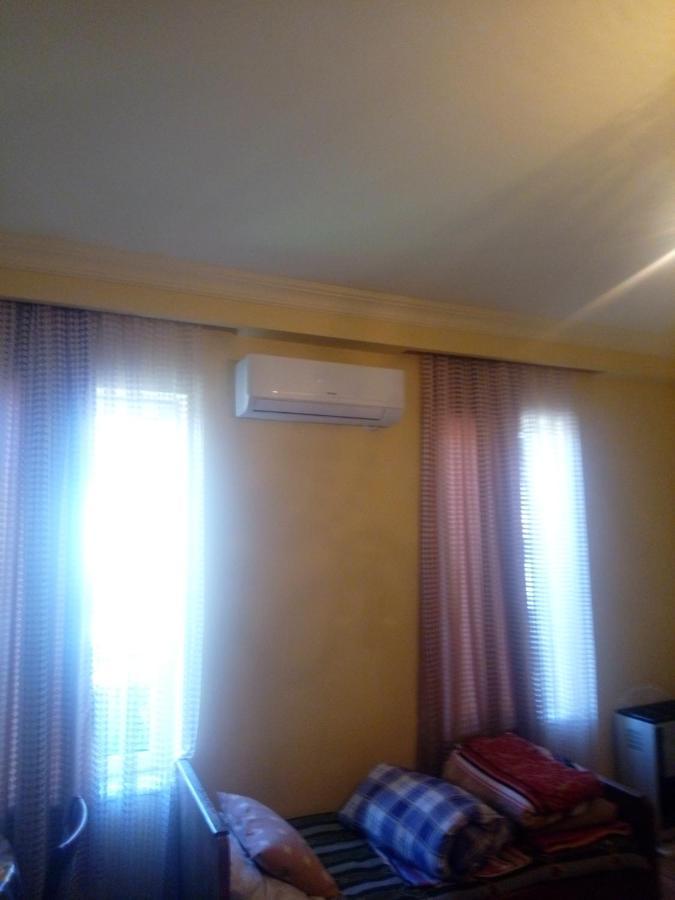 Medico And Suliko Guest House Koetaisi Buitenkant foto